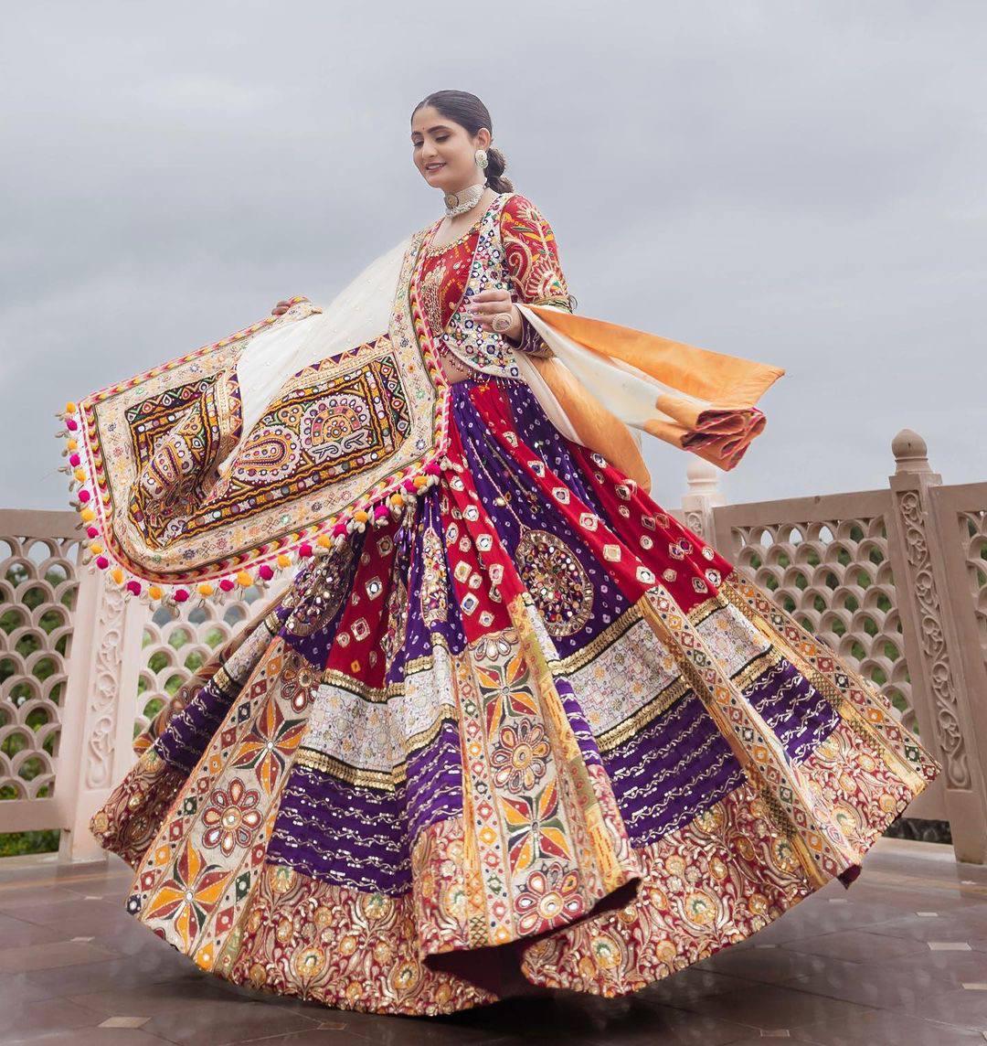 Purple & Red Bandhani Patchwork Kutchi Mirror Work Designer Chaniya Choli Se
