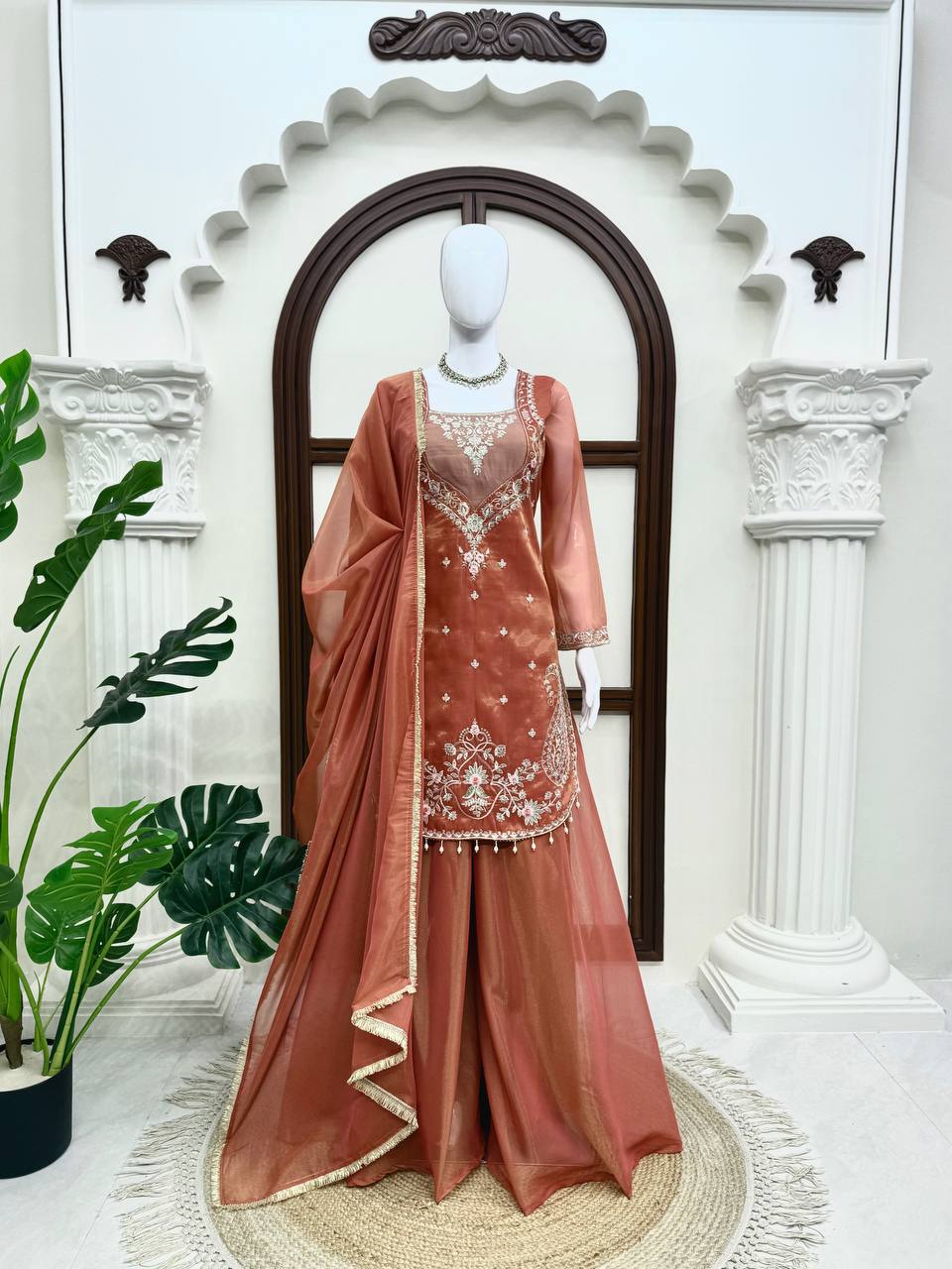 Premium Simmer Fabric Pakistani Suit Party Wear Salwar Kameez