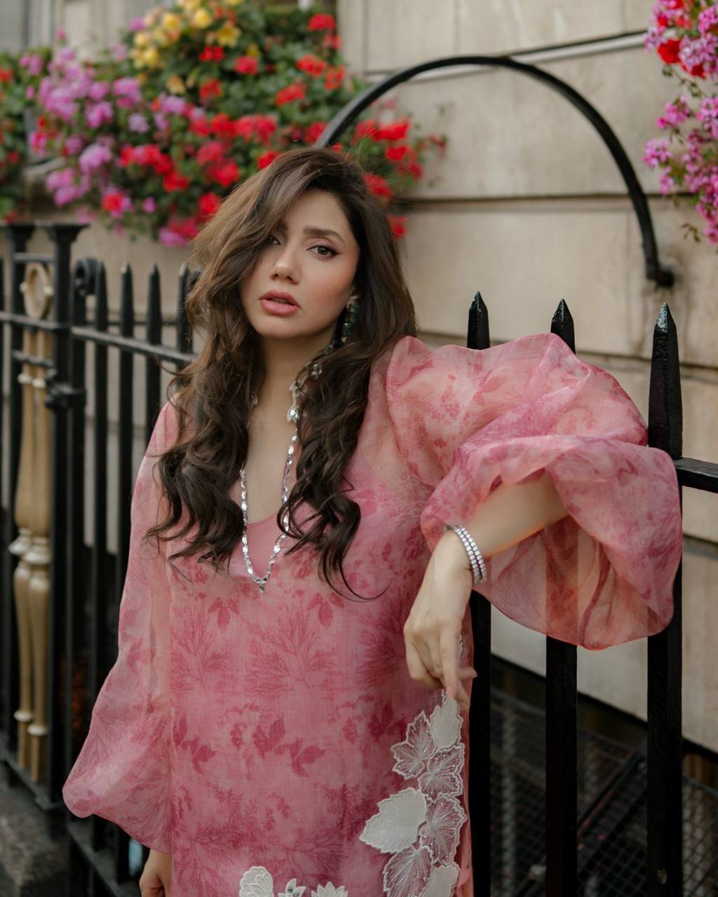 Pakistani Suit Party Wear Set with Organza Shrug and Cutwork