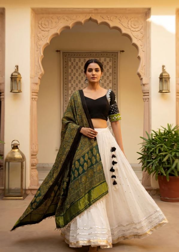 1411 White Georgette Chaniya Choli & Ajrakh Dupatta