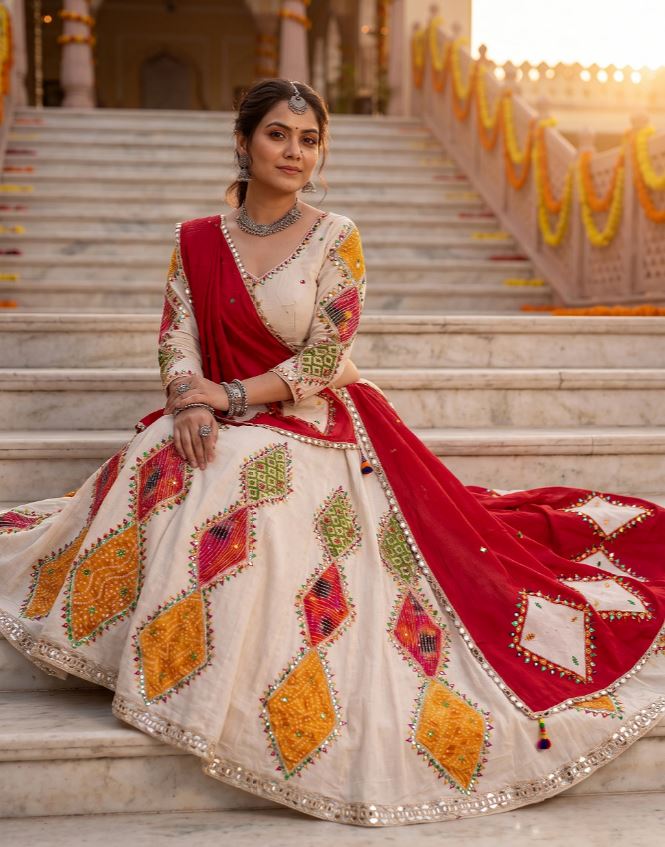 1415 Off-White Cotton Chaniya Choli with Bandhej Patchwork & Mirror Work