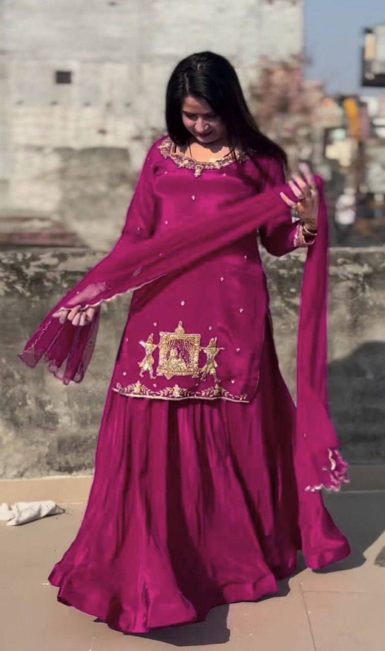 Zarmina Beads & Sequence Crepe Silk Lehenga Set