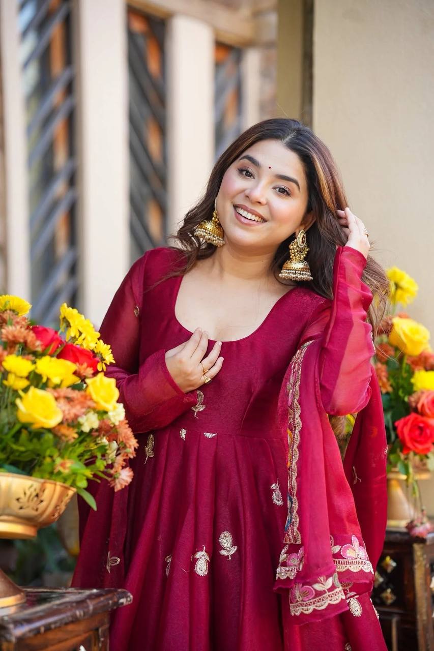 Vinya Blossom Anarkali Suit Set